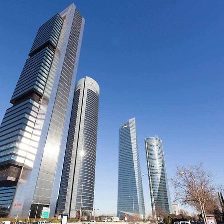 Apartamento Lujo Castellana Chamartin Apartment Madrid Exterior photo