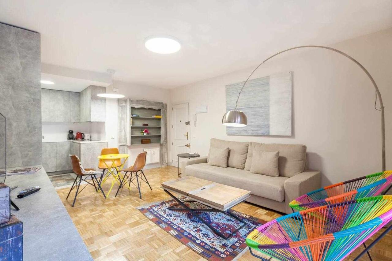 Apartamento Lujo Castellana Chamartin Apartment Madrid Exterior photo